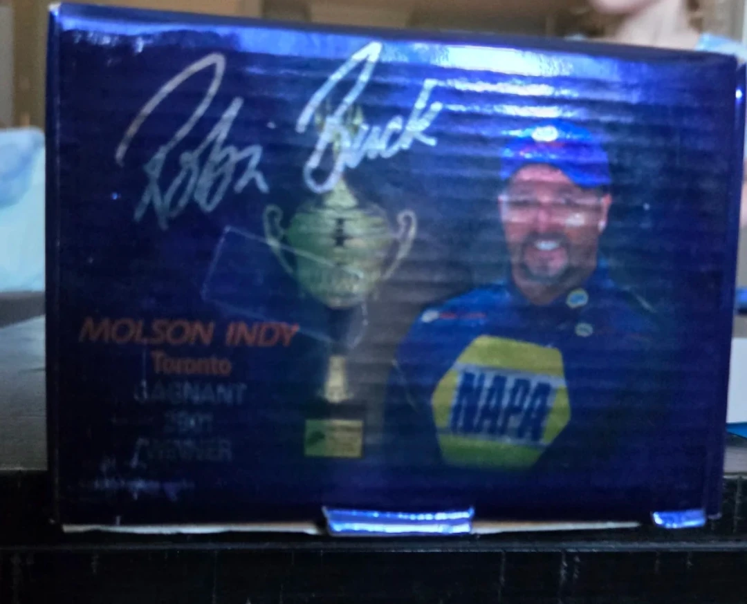 Robin Buck #15 NAPA Diecast Racecar 1:24 Scale - photo 3