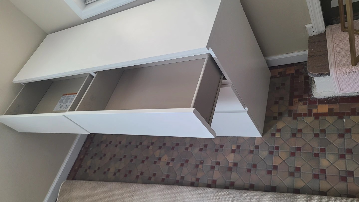 White 6-Drawer Dresser - photo 4