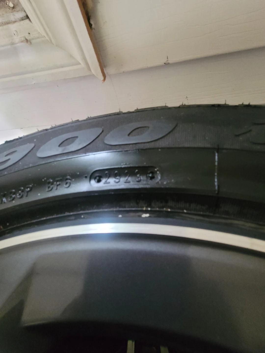 Mercedes-Benz GLC 300 Winter Tires with Rims