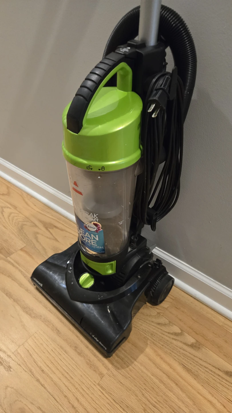 Bissell PowerTrak Compact Vacuum - photo 2