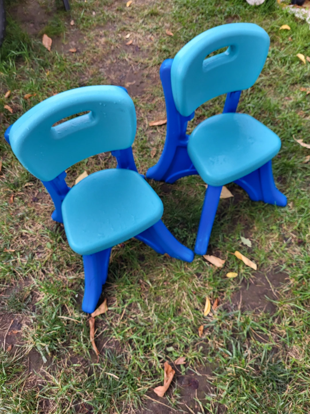 Step2 Kids Blue Plastic Chairs (3-Pack)