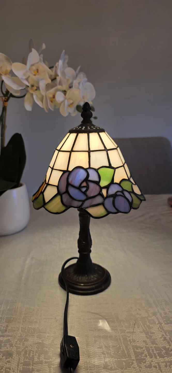 Stained Glass Accent Lamp Tiffany style