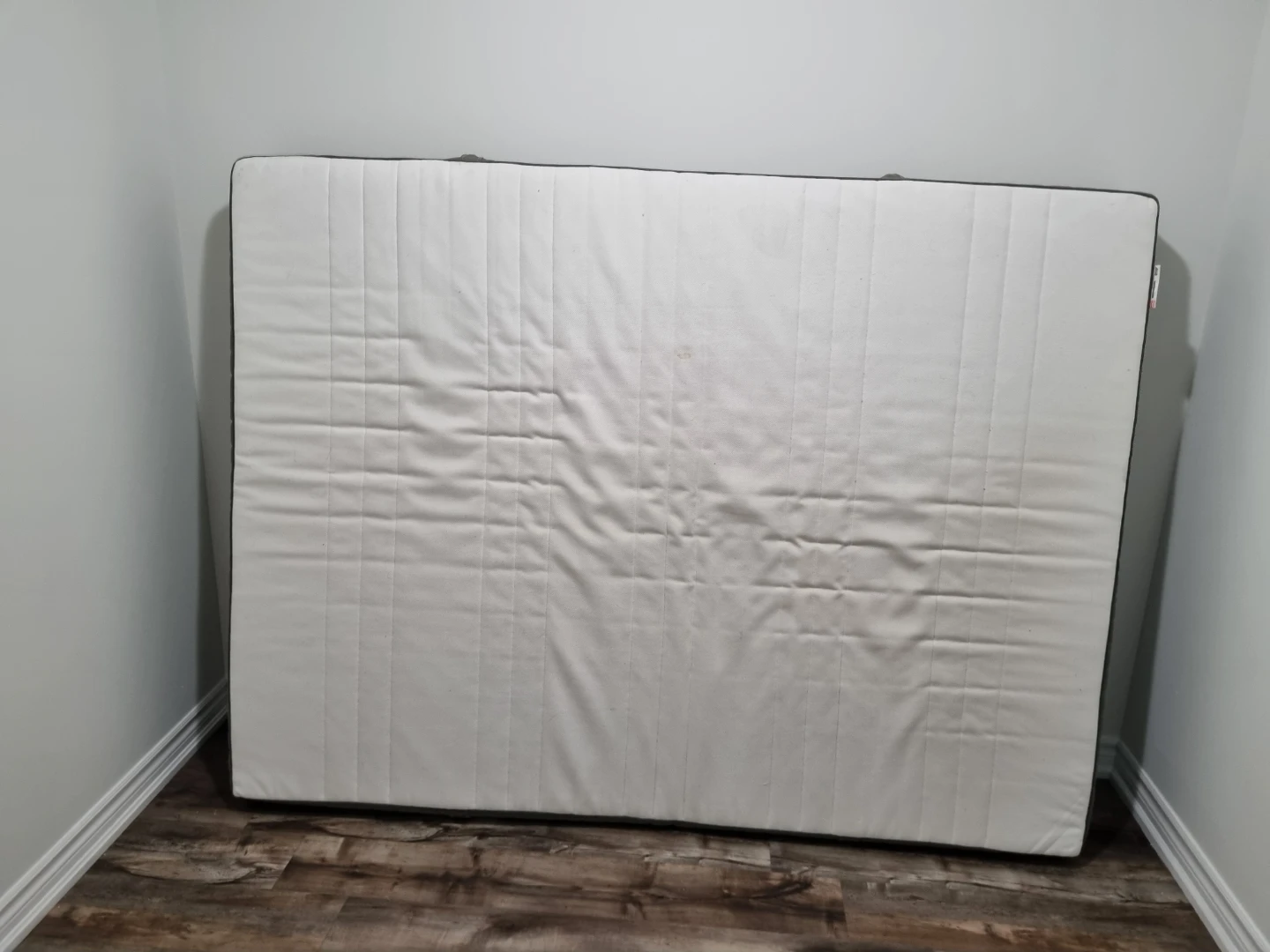 Queen mattress