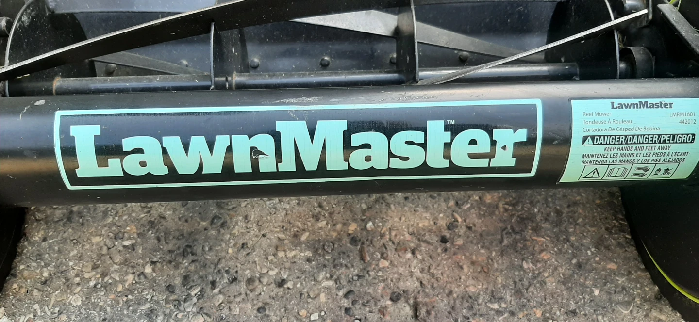 LawnMaster Reel Mower - photo 3
