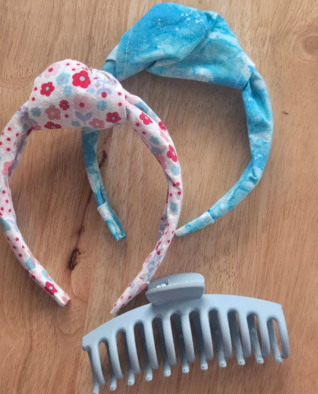 Handmade fabric Headbands and 1 Claw Clip Set