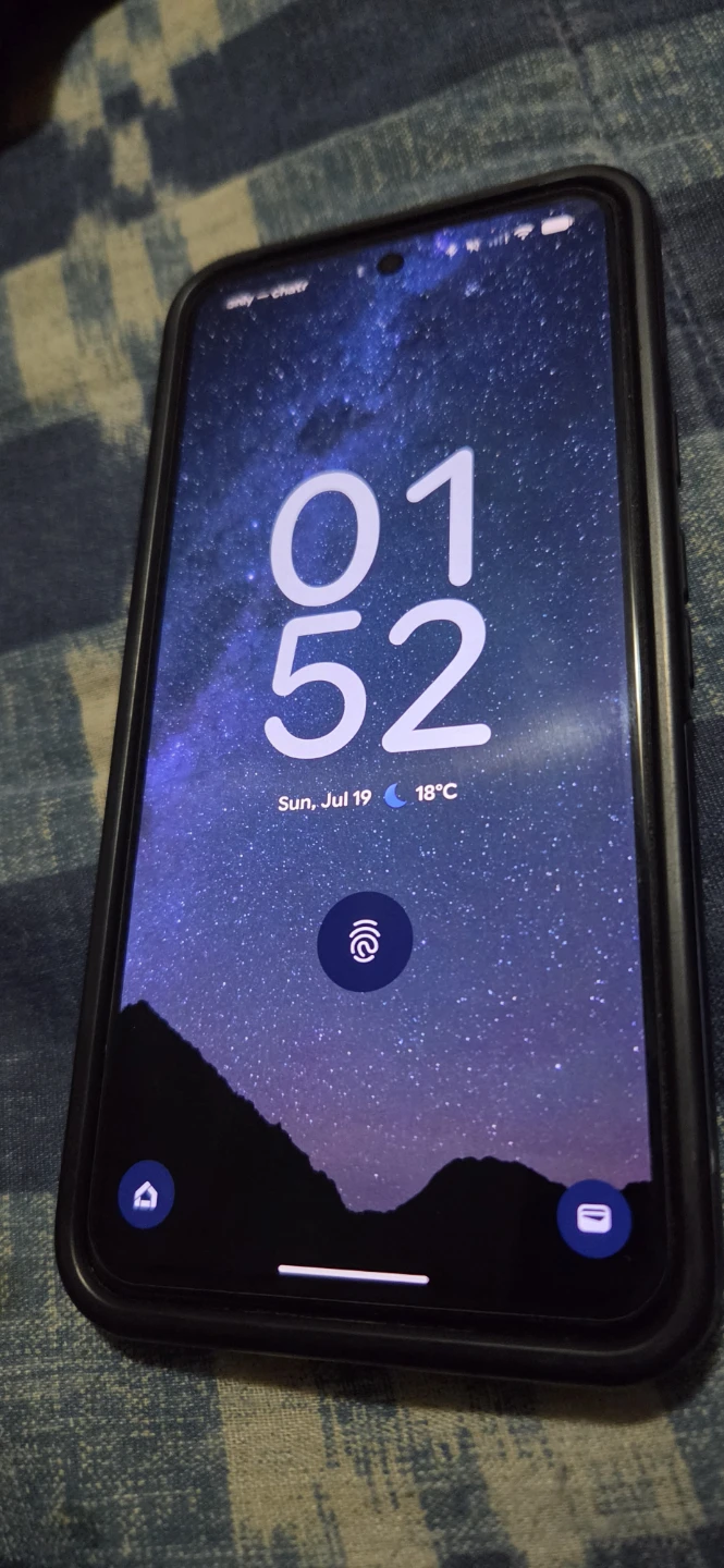 Google Pixel 8 Smartphone