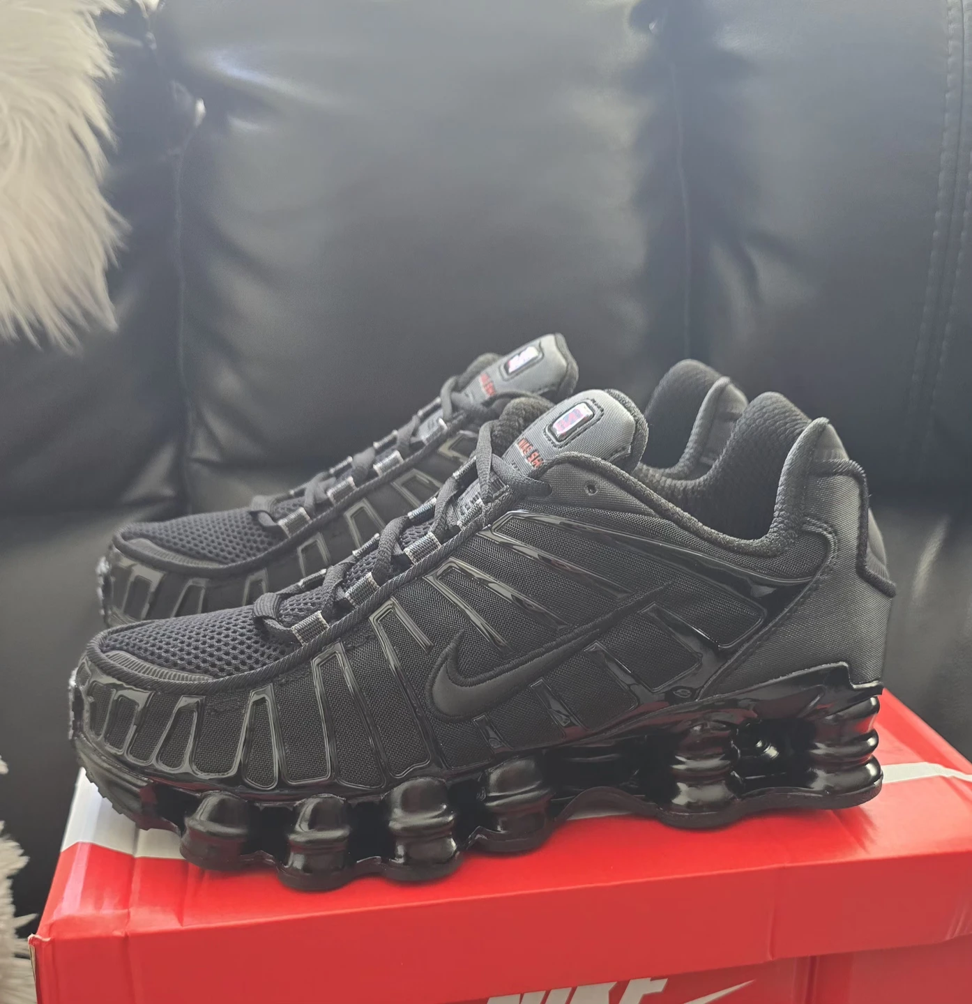 Brand new Nike Shox Sneakers Size 10 - photo 2