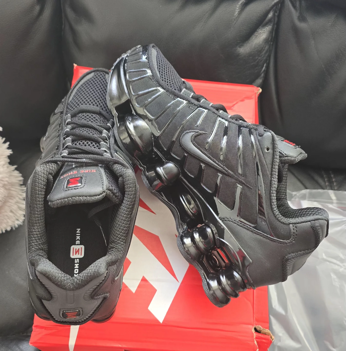 Brand new Nike Shox Sneakers Size 10 - photo 3