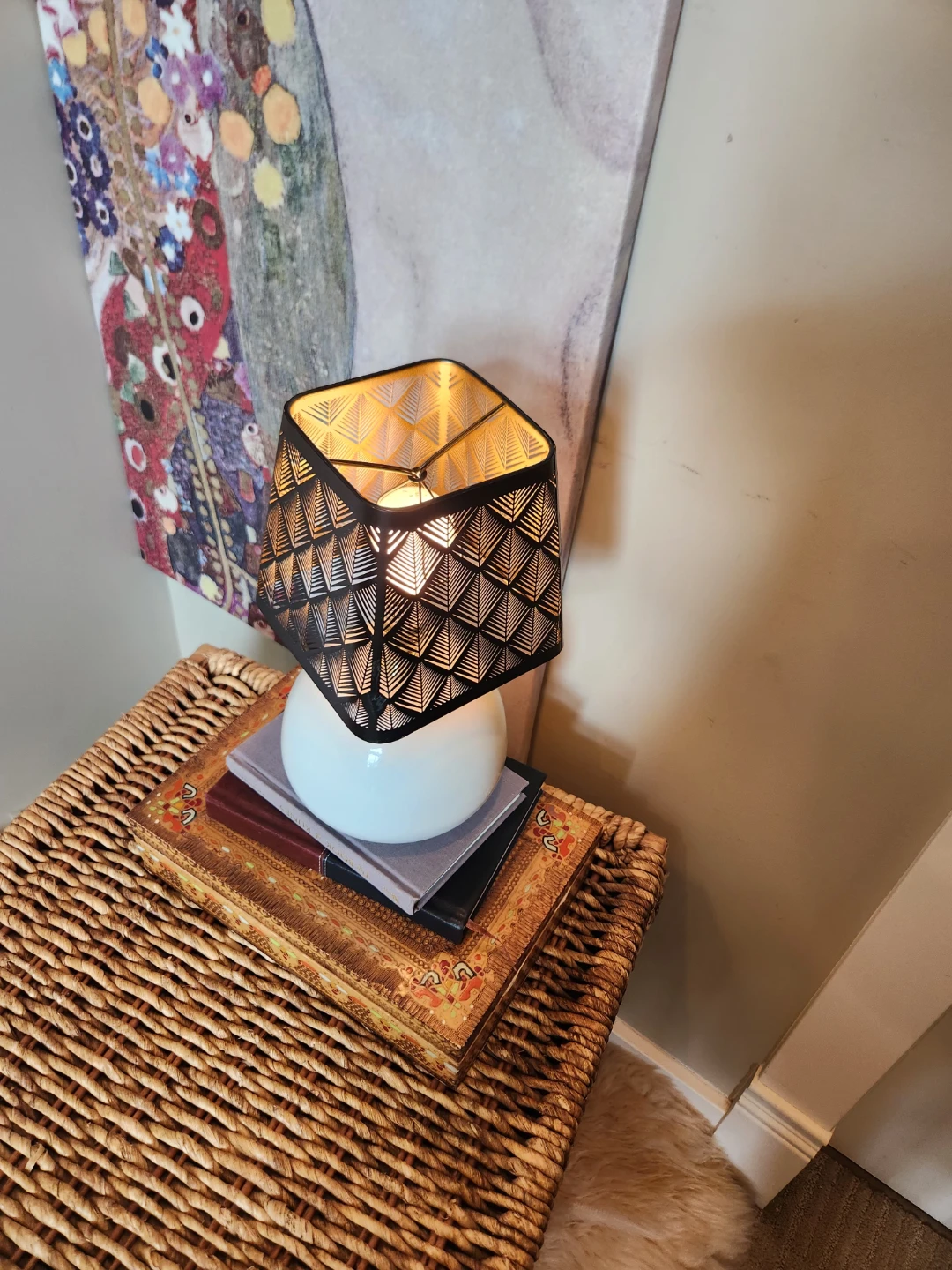 RARE FIND 1980s 3 setting touch Lamp, pretty and practical - photo 2