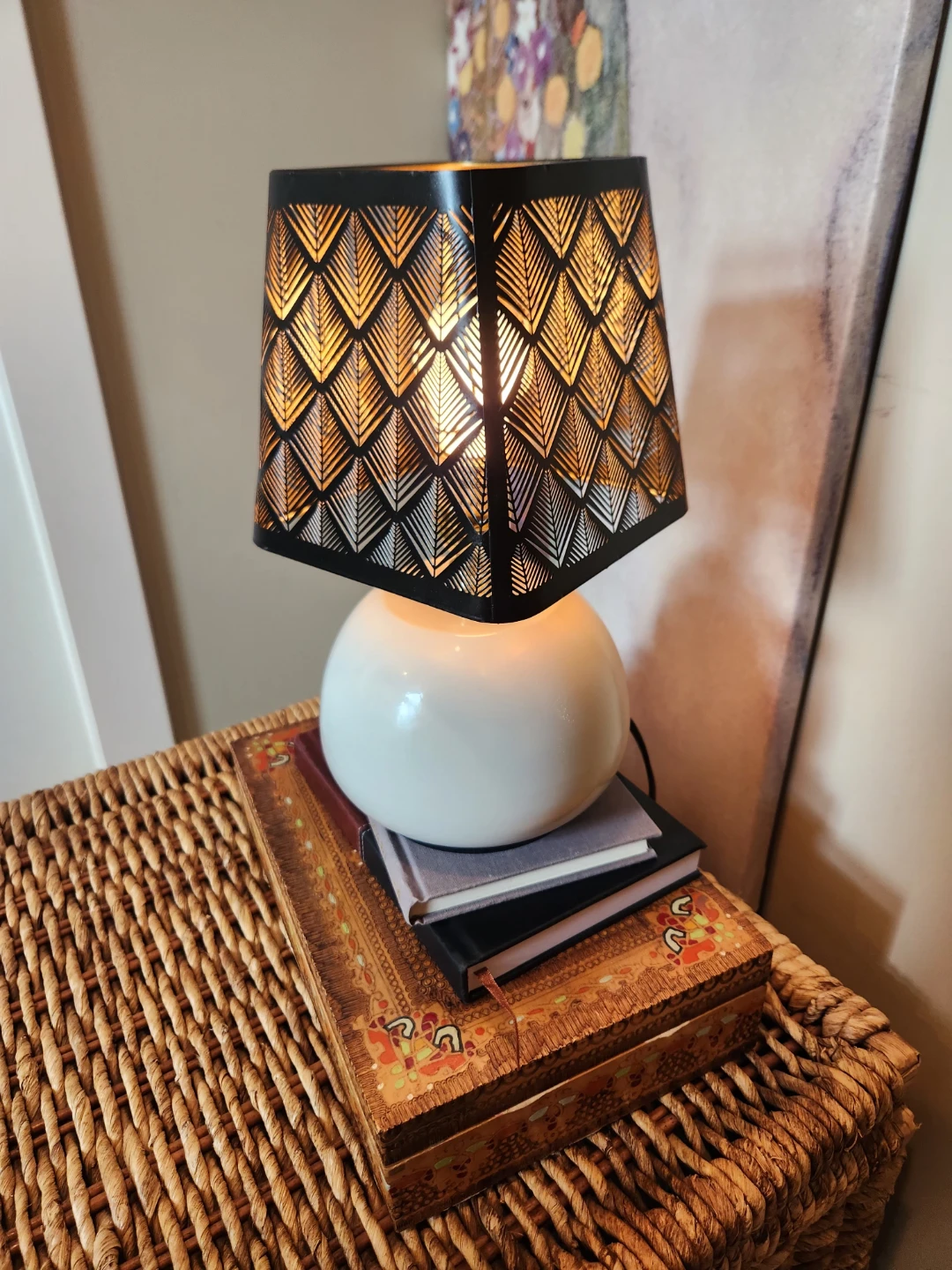 RARE FIND 1980s 3 setting touch Lamp, pretty and practical - photo 5
