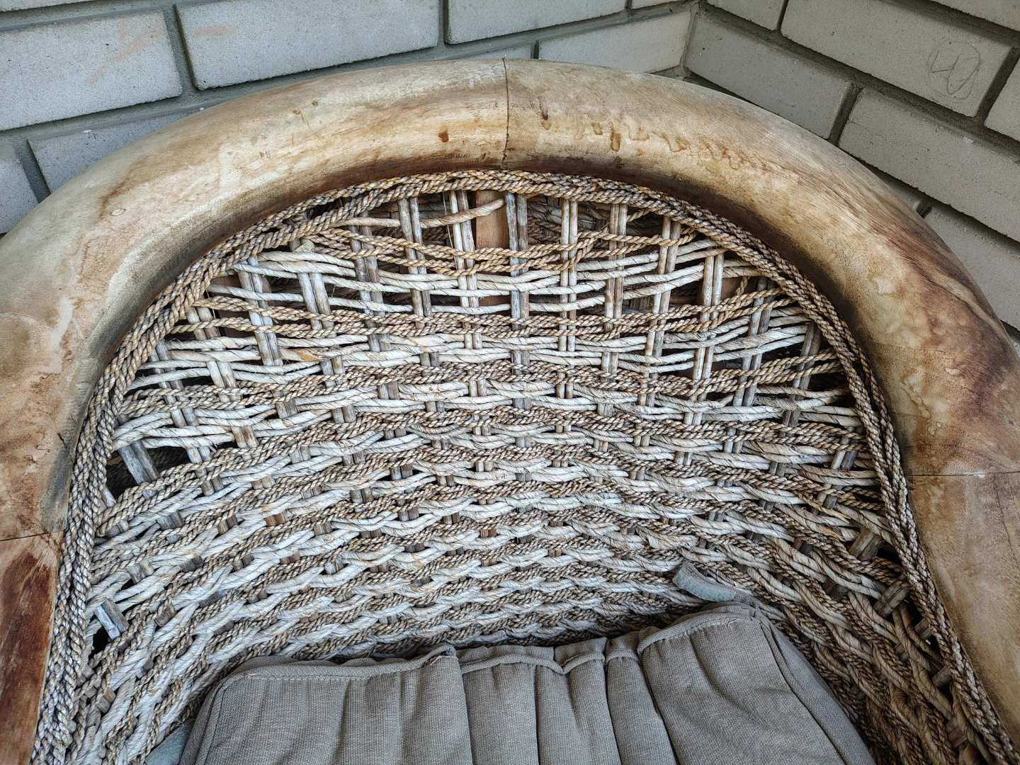 Teak and Seagrass Accent Chair with Curved Arms - ARD - photo 5