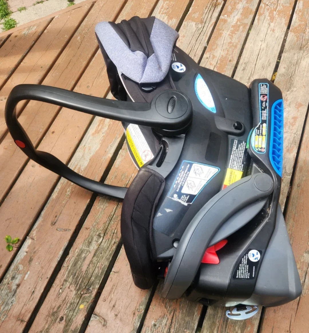 Graco SnugRide 35 Infant Car Seat - photo 5