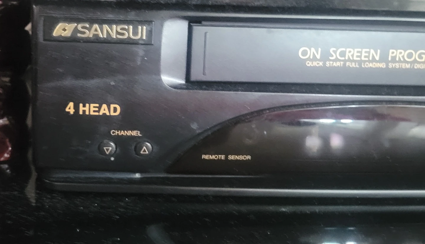 Sansui VHS Hi-Fi Stereo Video Cassette Recorder - photo 2