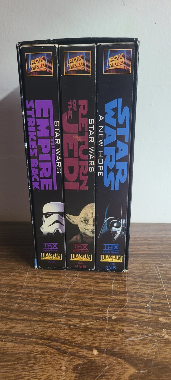 Star Wars Trilogy 1995 VHS Box Set 3 Tapes, Original Theatrical - photo 3