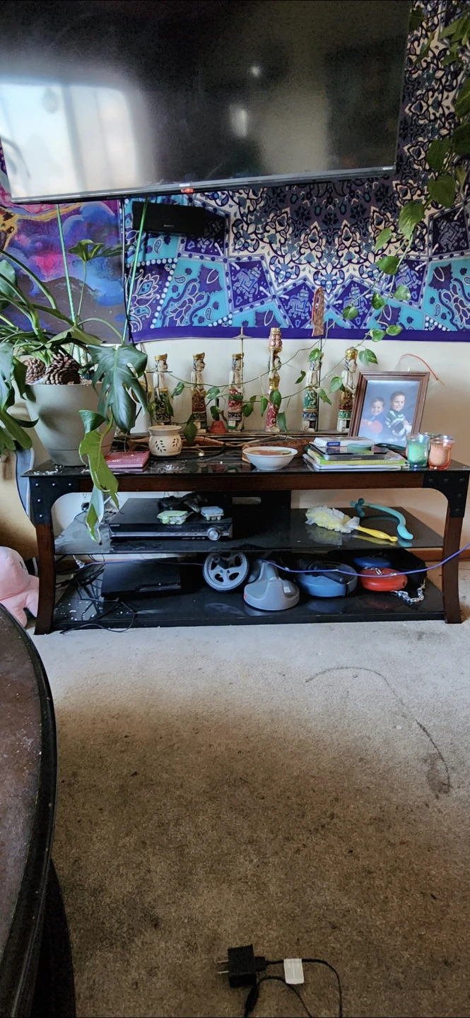 Glass Top TV Stand 6' - photo 4