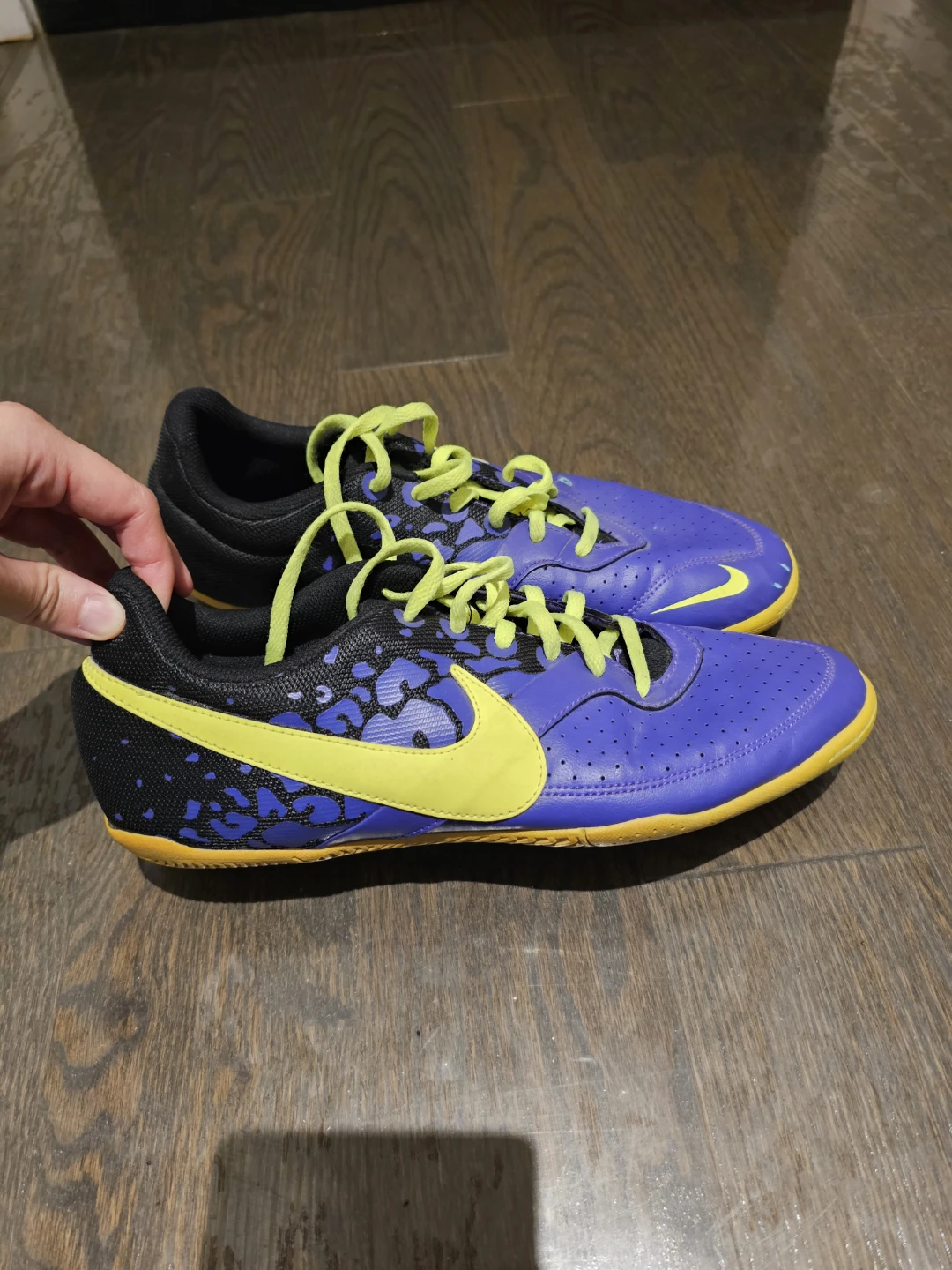Nike Indoor Soccer Shoes size US10.5 men