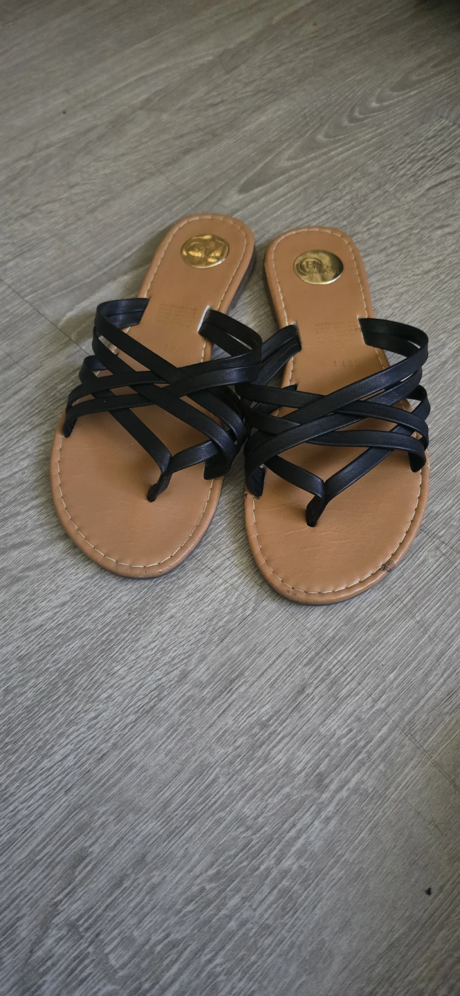 Black strappy flat sandals