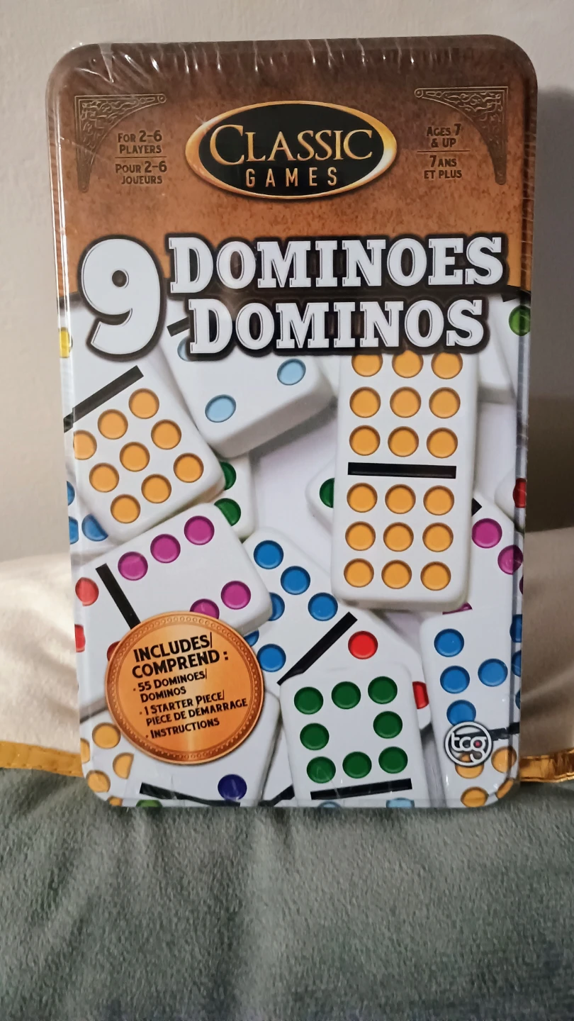 Classic Games 9 Dominoes Set