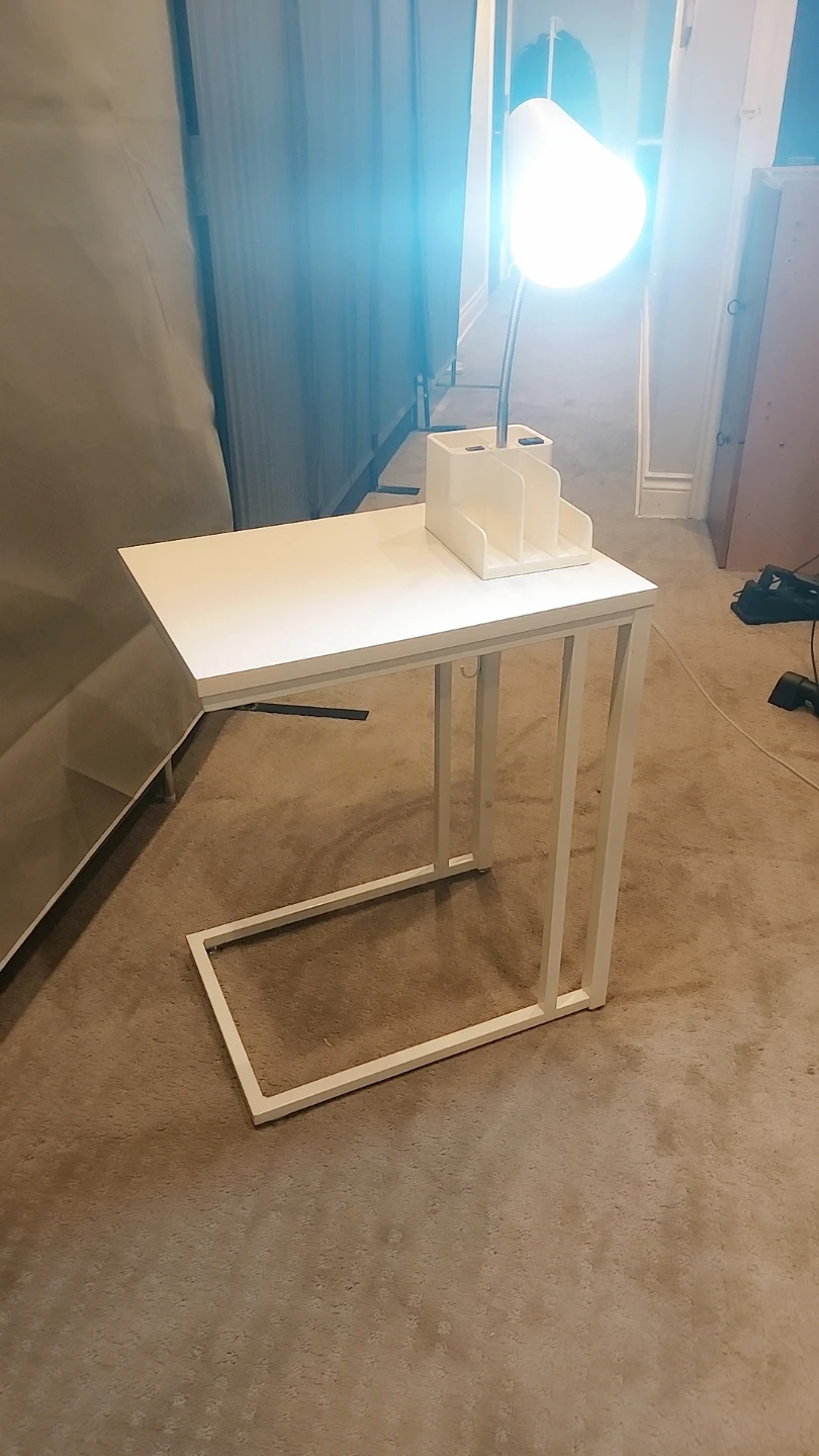 White C-Table Side Table - photo 2