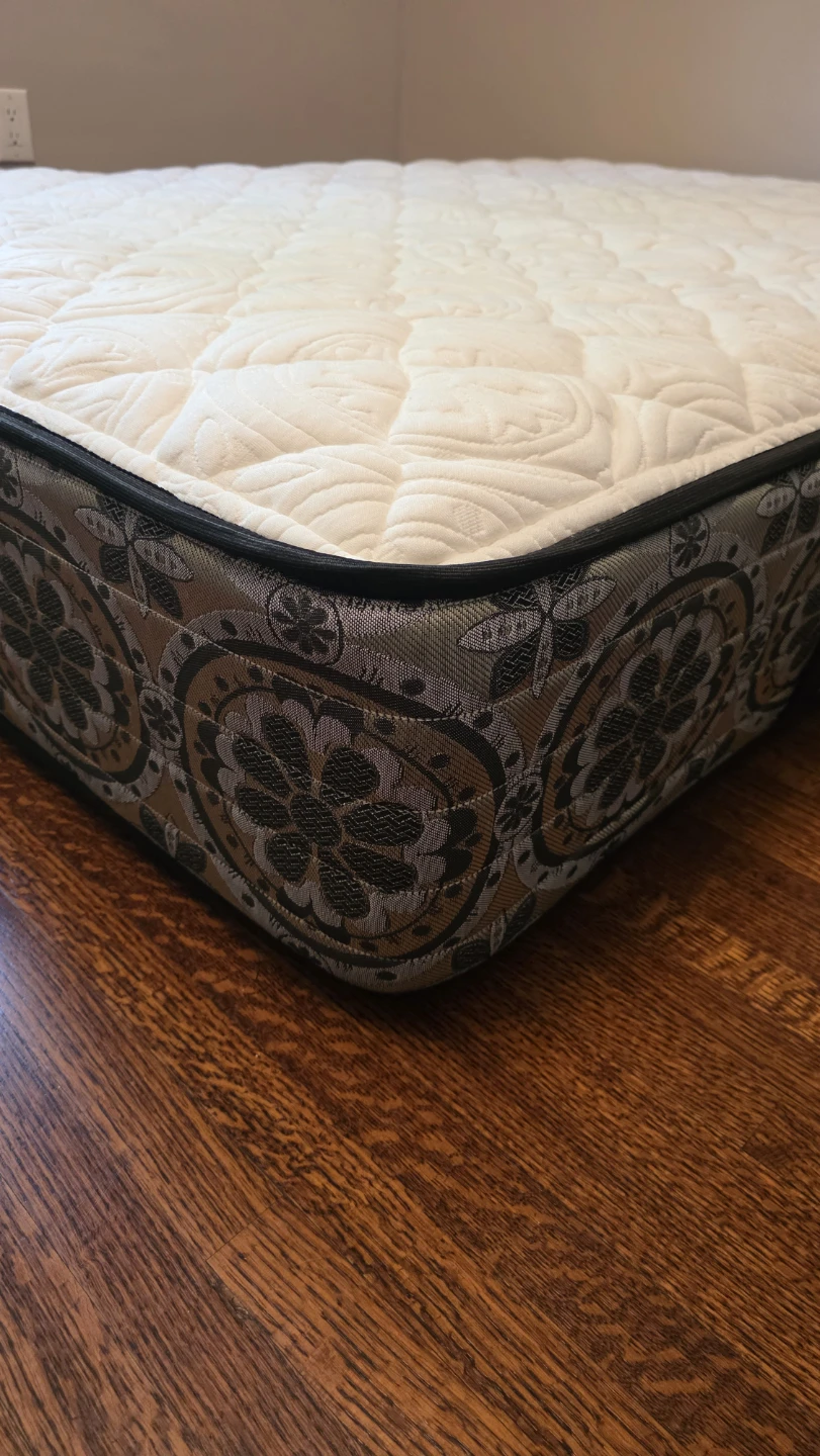 High-quality hybrid matress. - photo 3
