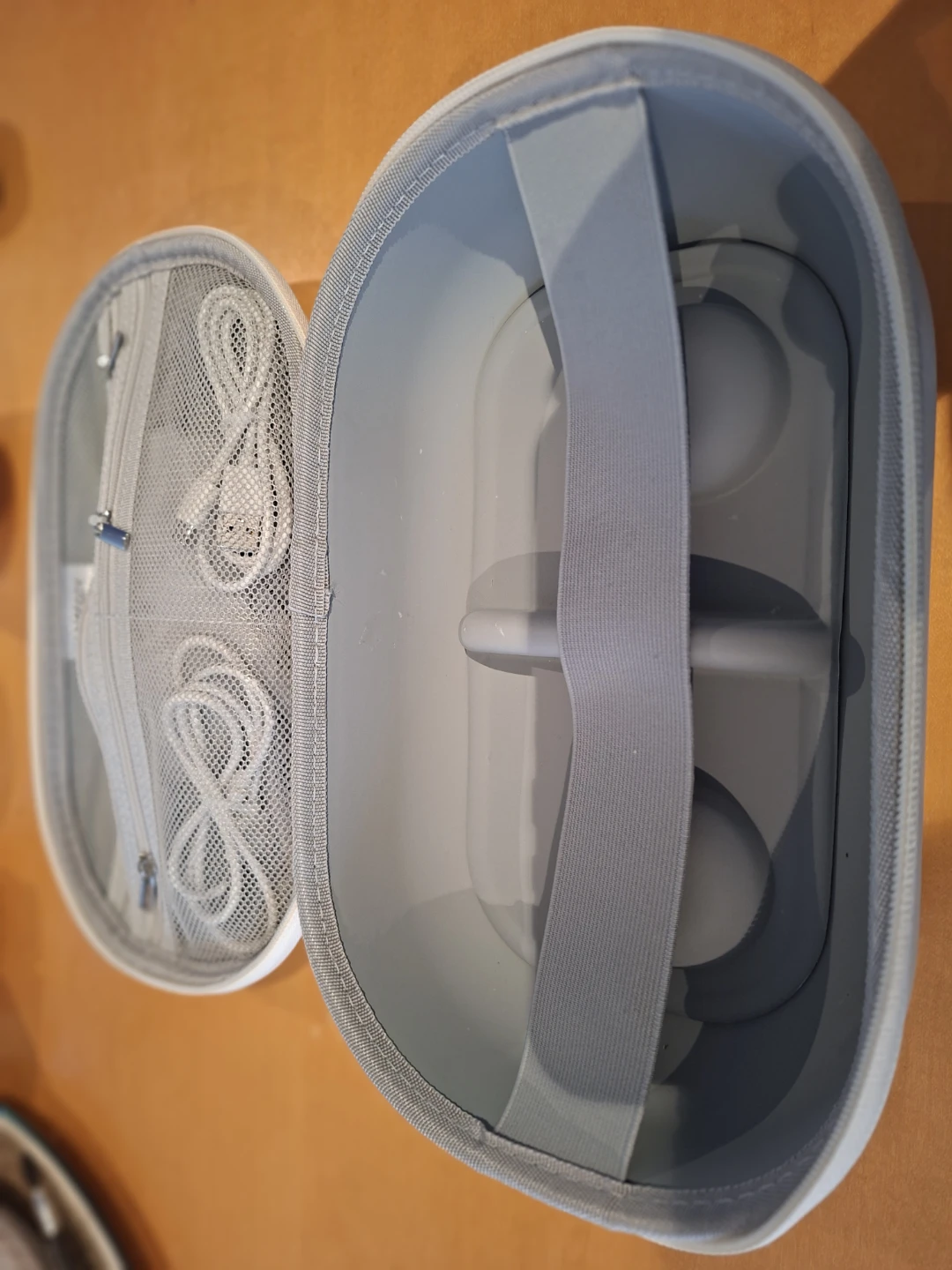 Momcozy Wearable Breast Pumps with Carrying Case - photo 5