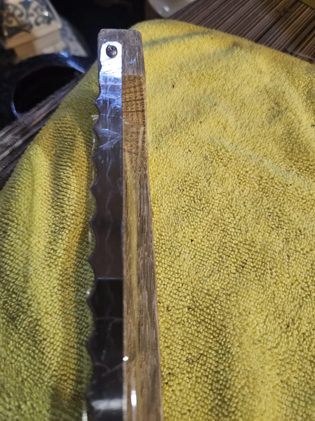 Vintage Serrated Bread Knife with Wooden Handle - photo 4
