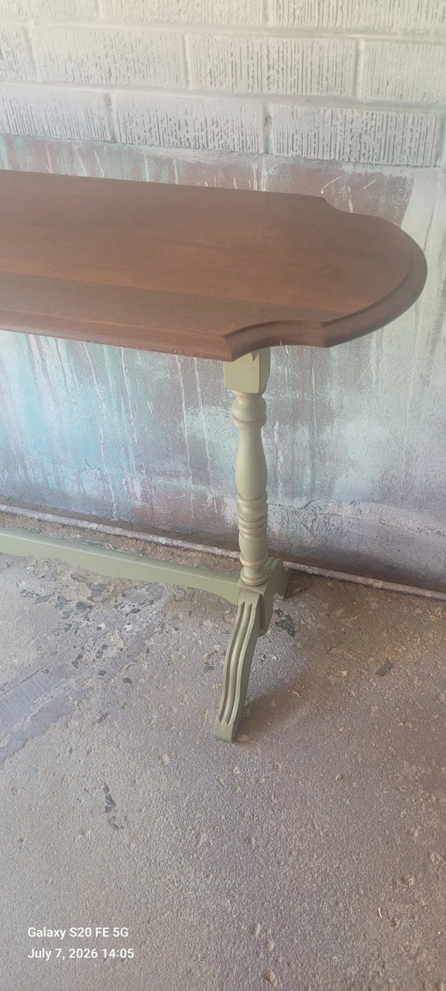 Console Table - photo 3