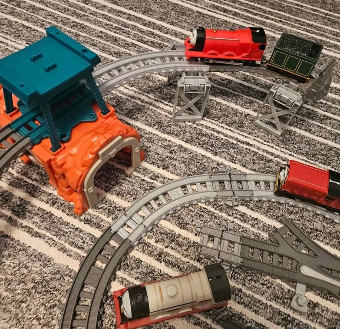 Thomas & Friends Wooden Railway Train Set - photo 2