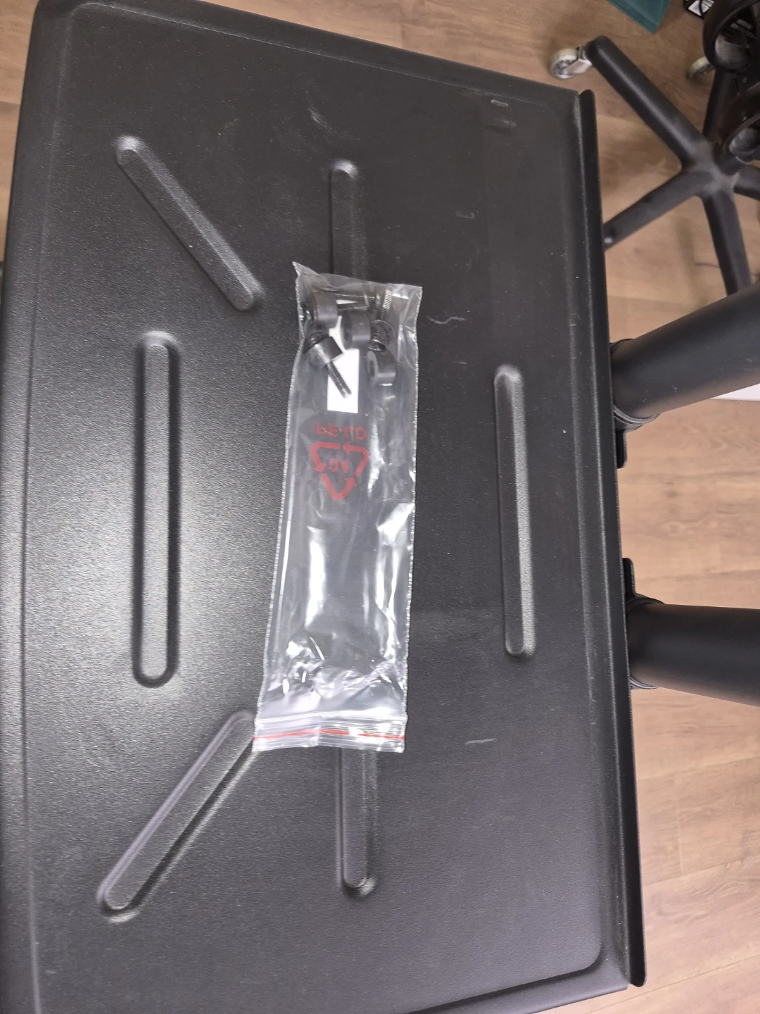 Kanto MTM65PL Height Adjustable Mobile TV Stand - photo 2
