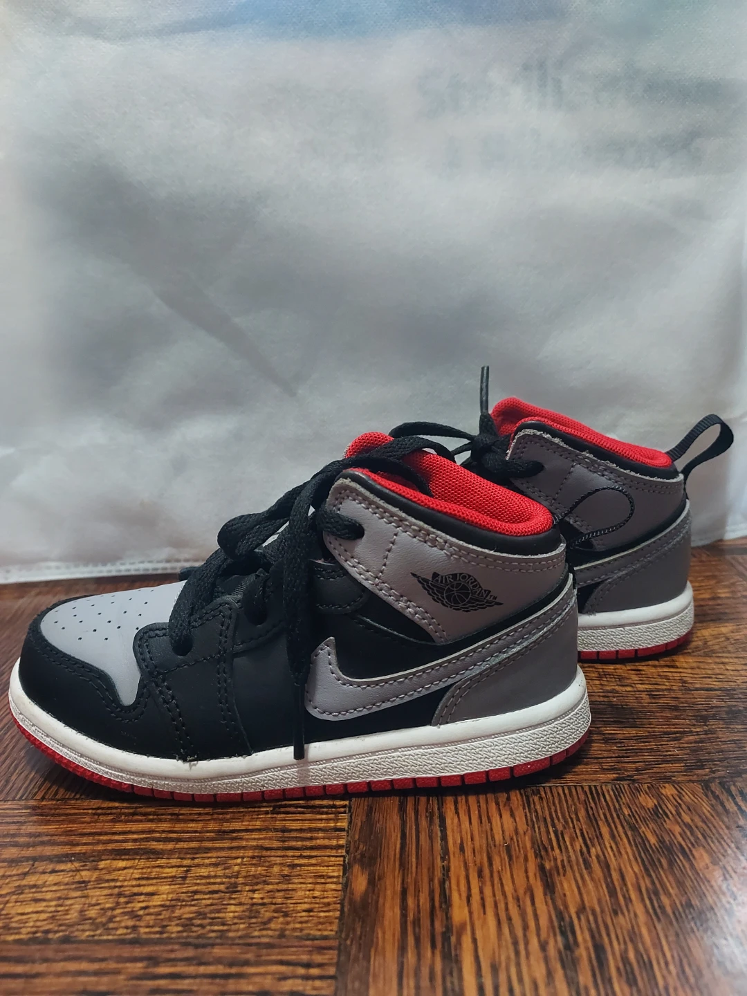 Air Jordan 1 Mid SE Shoes - Toddler - photo 3