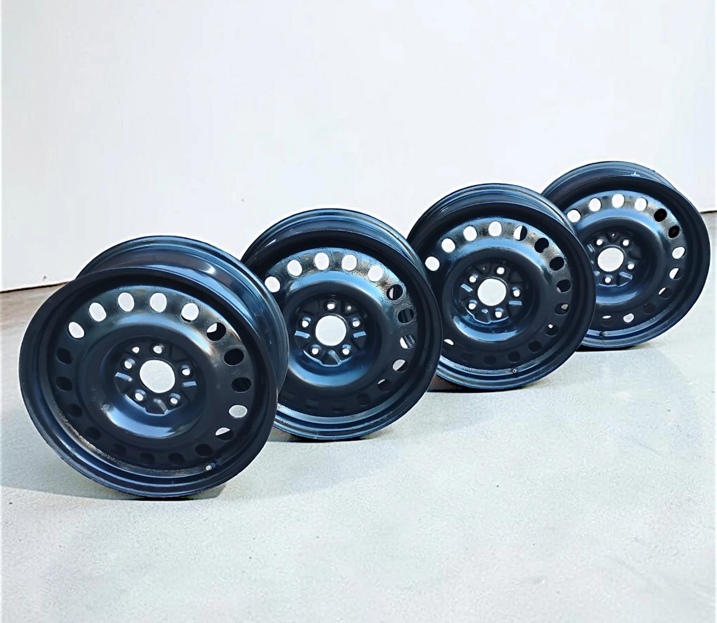 *Set of 4*.  17" RSSW Black Steel Wheels -5114.3 freshly painted