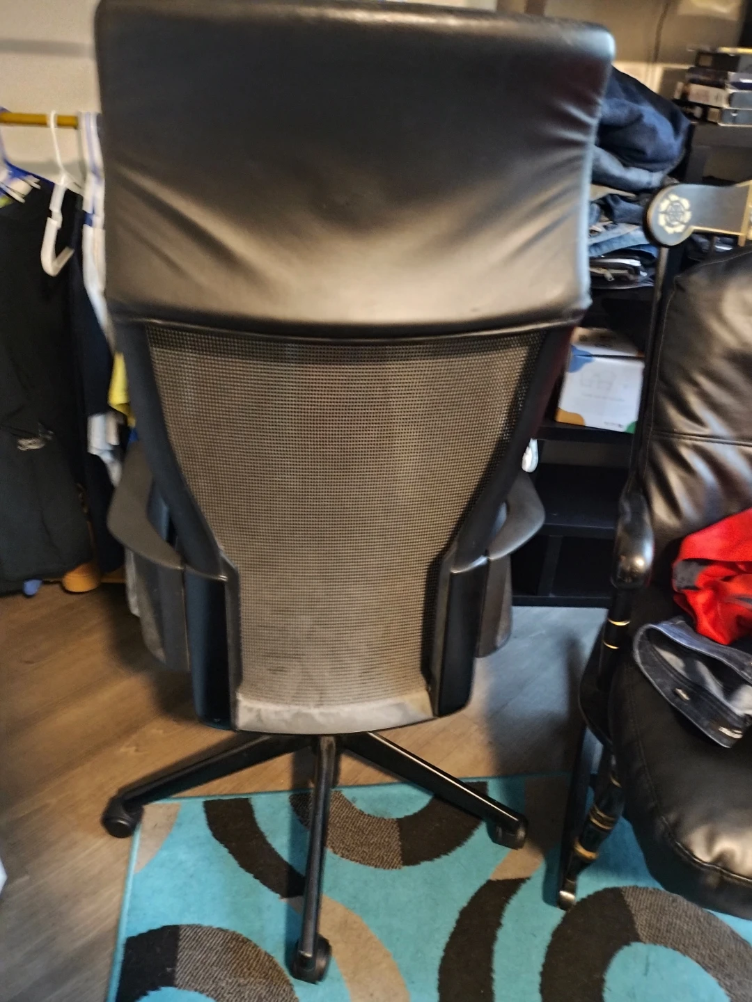 Black Mesh Back Office Chair - photo 3