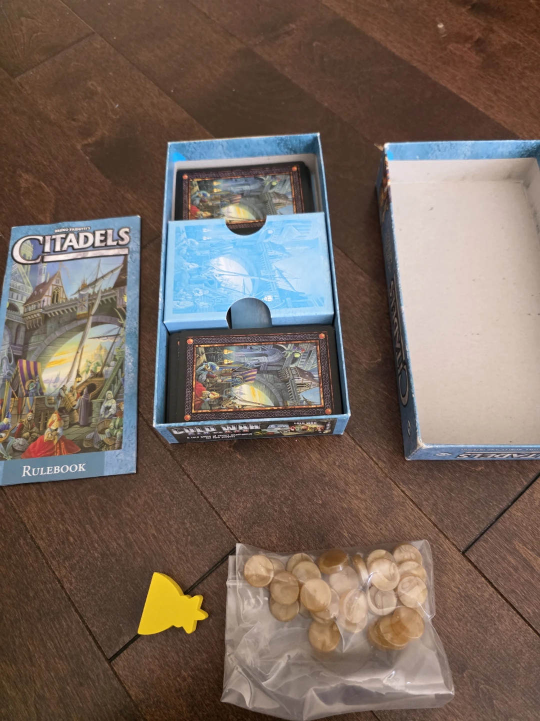 Citadels Card Game - photo 3