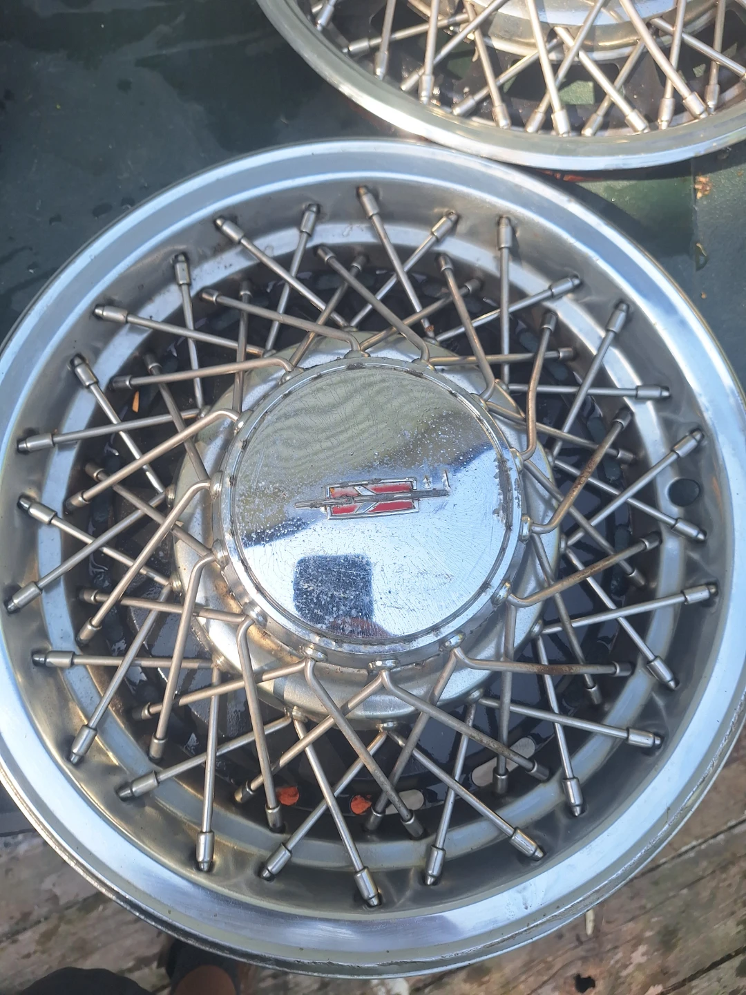 Oldsmobile Hubcaps (Set of 4) - photo 5