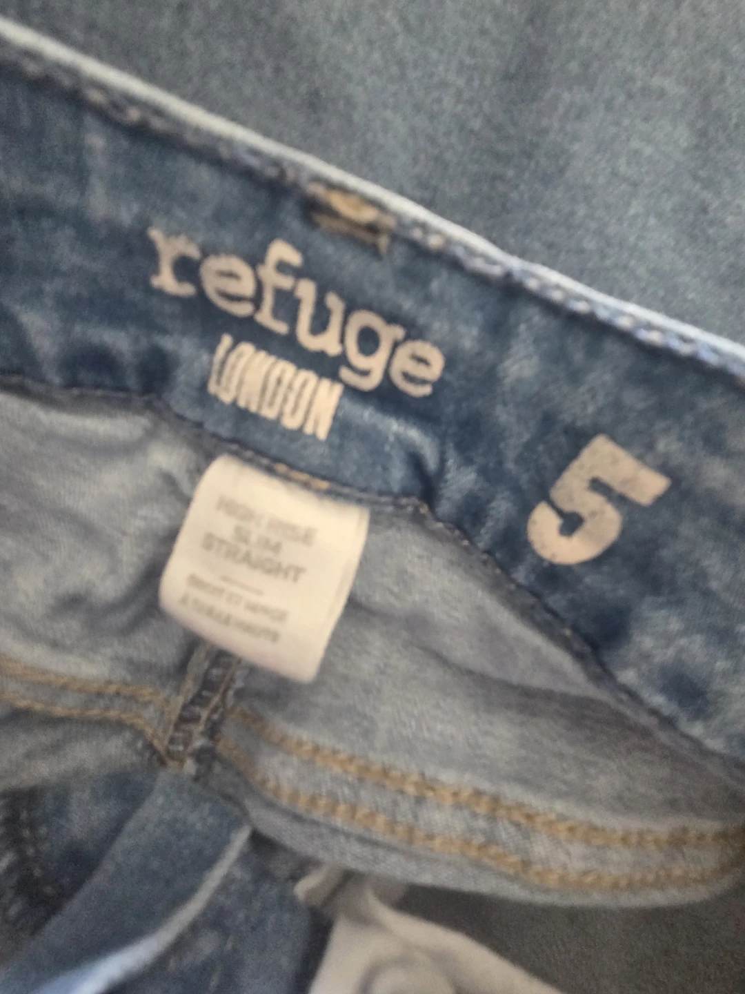 Distressed Capri Jeans - photo 3
