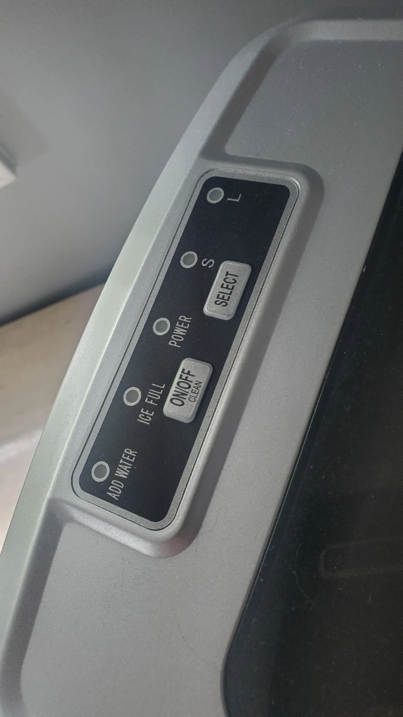 Frigidaire Ice Maker - photo 2