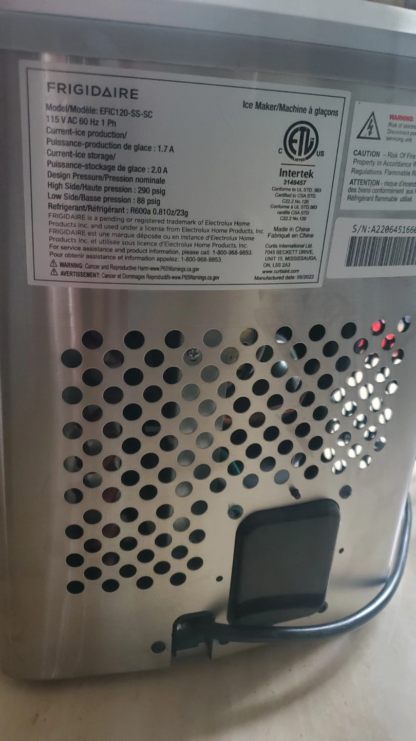 Frigidaire Ice Maker - photo 5