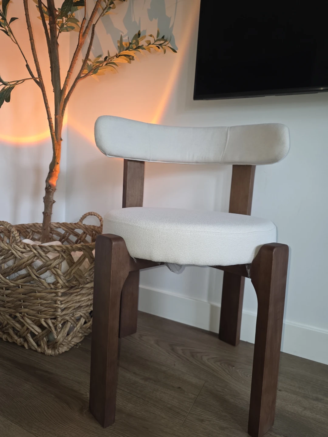 Brand new dining chairs - photo 4