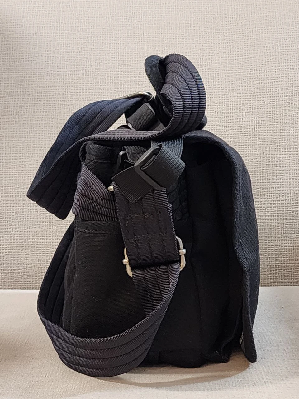 Think Tank Retrospective 5 Camera Bag - photo 2