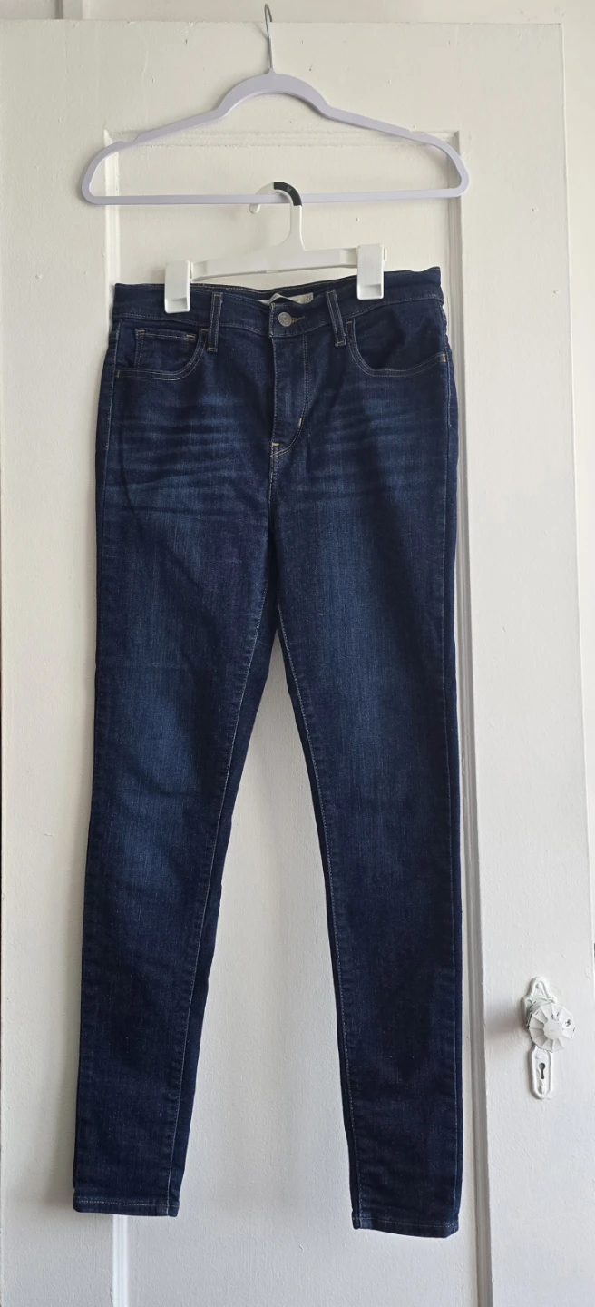 Levi's 720 High Rise Super Skinny Jeans Size 29