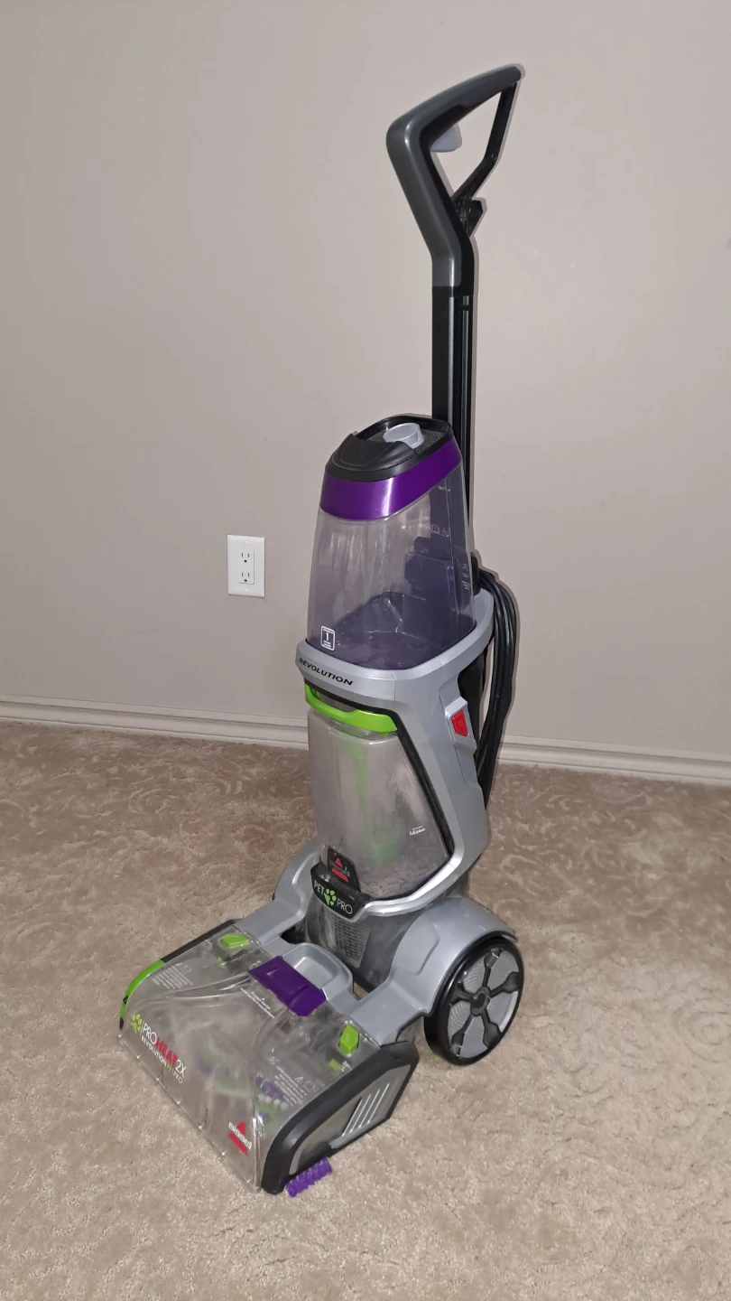 Bissell ProHeat 2X Revolution Pet Pro Carpet Cleaner - photo 2