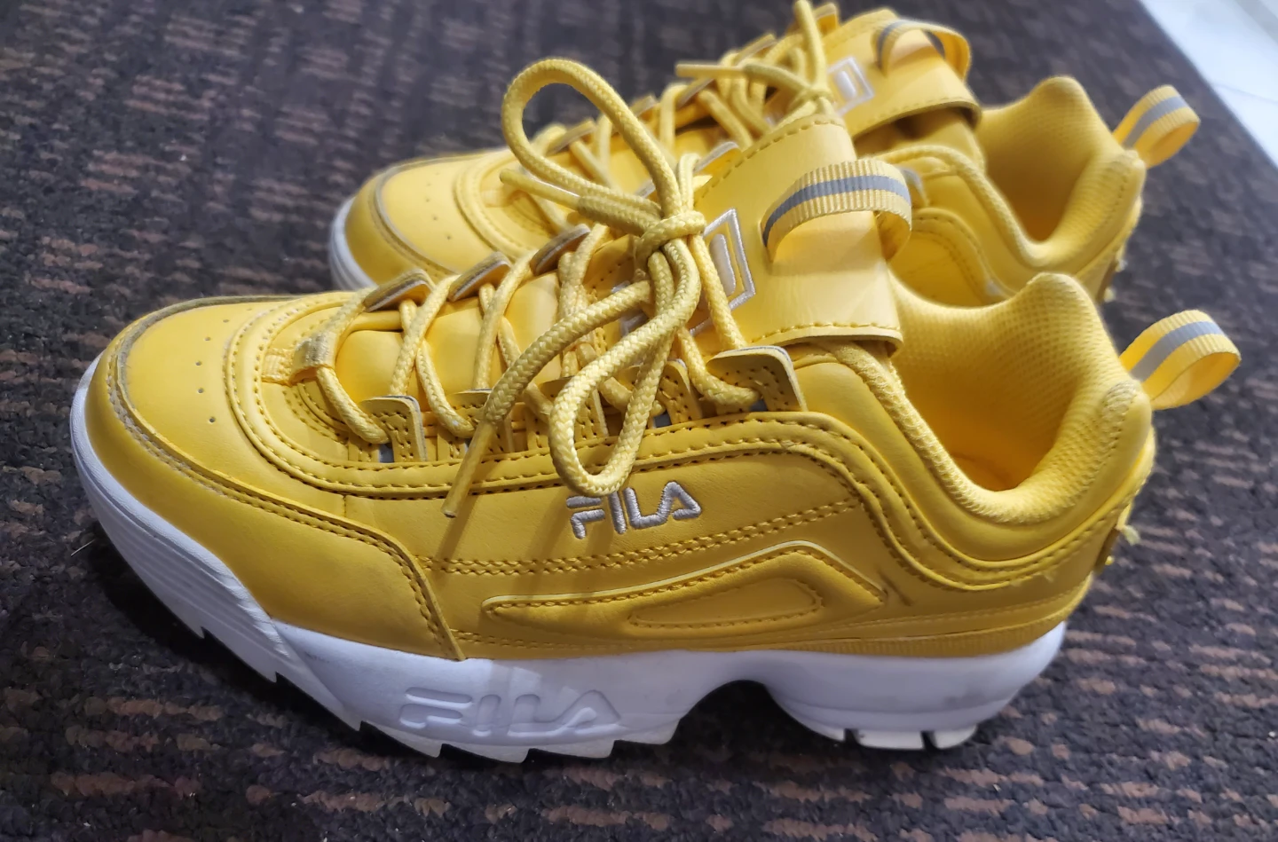 Yellow Fila Sneakers size 4 (Big kids)
