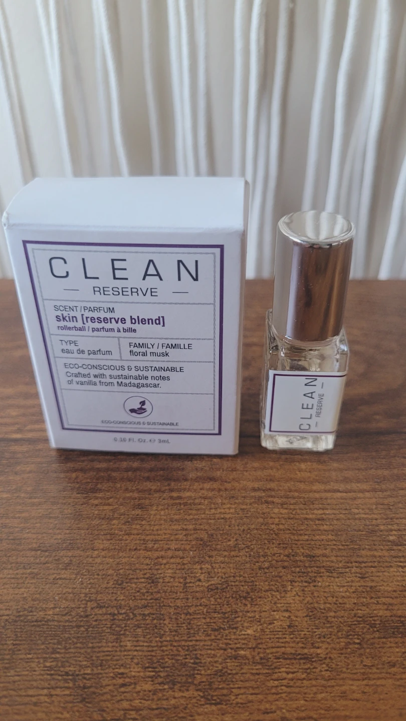 Clean Reserve Rollerball Bundle (3 x 3ml) - photo 3