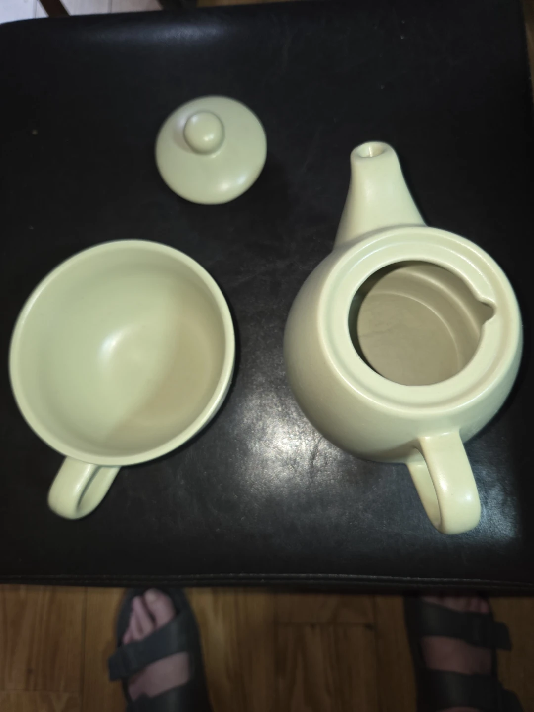 Light Green Teapot and Cup Set - photo 3