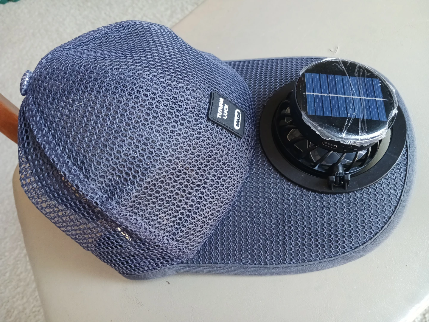 New Solar Powered + USB Charge Fan Baseball Cap - photo 2