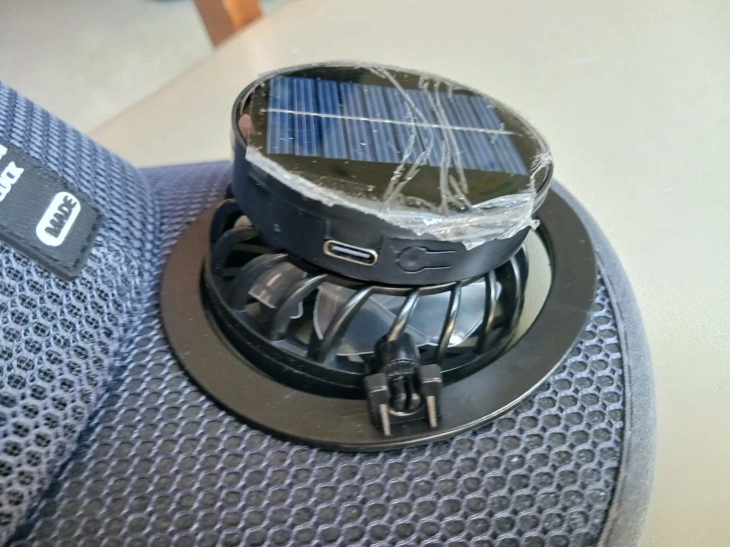 New Solar Powered + USB Charge Fan Baseball Cap - photo 3