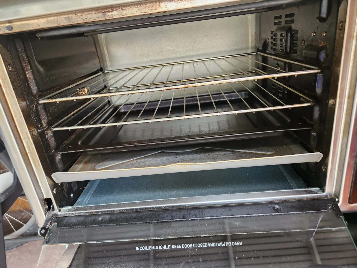 Hamilton Beach Toaster Oven - photo 2