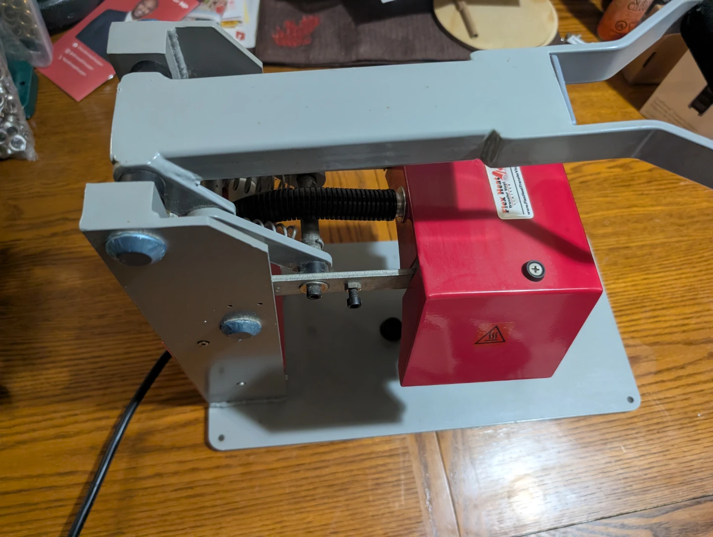 Flex Heat cap/label Press Machine