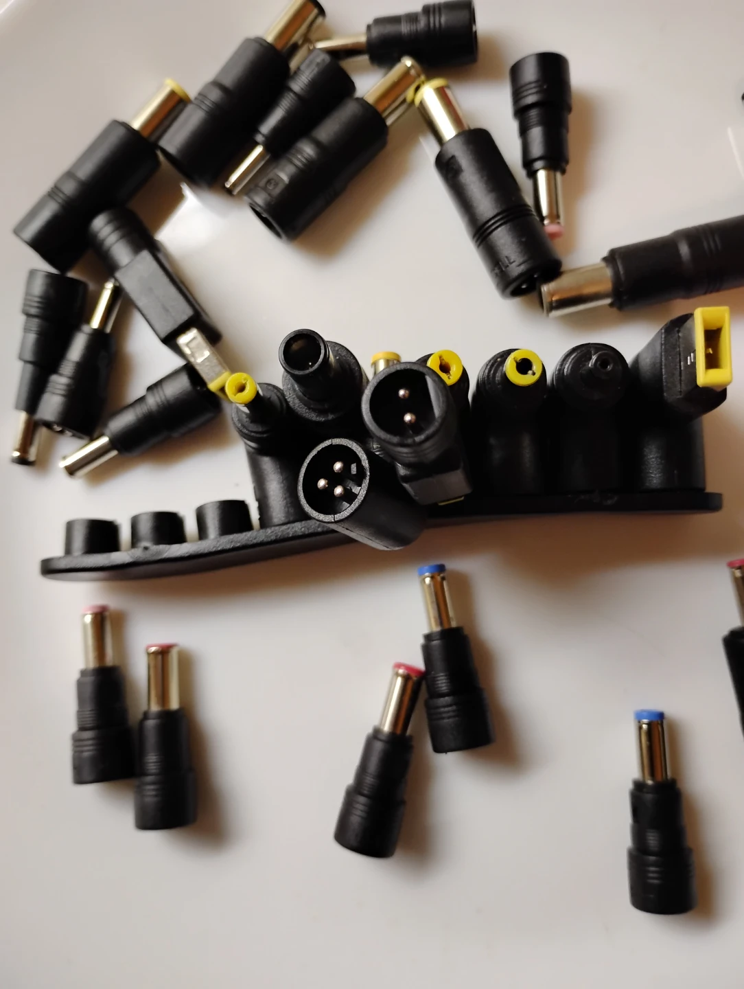Assorted DC Power Adapter Plugs