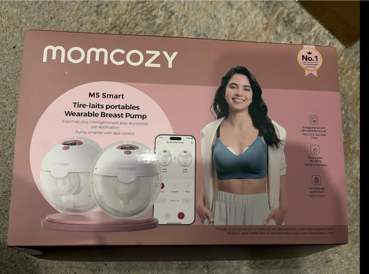 Momcozy M5 Smart Wearable Breast Pump brand new